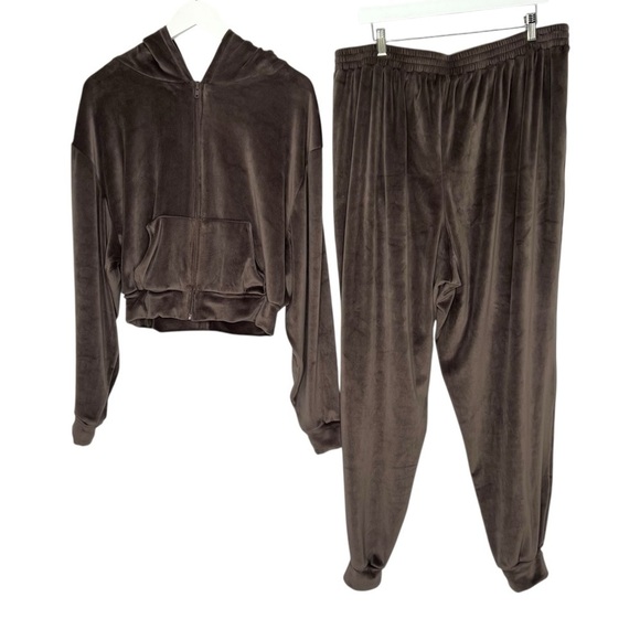 SKIMS Velour Set Amethyst Cropped Hoodie and High Waist Jogger Set 2XL - Picture 7 of 16